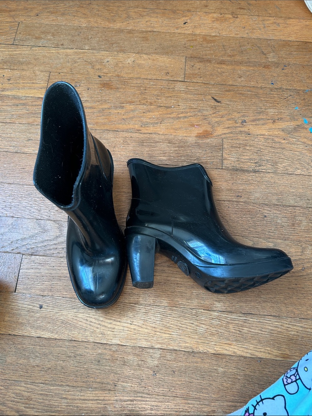 Women’s Black Heeled Rain Ankle Boots